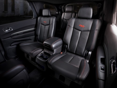 Характеристики автомобиля Dodge Durango 3.6 AT AWD SXT (07.2013 - 07.2020): фото, вместимость, скорость, двигатель, топливо, масса, отзывы