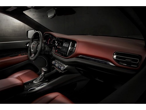 Характеристики автомобиля Dodge Durango 3.6 AT AWD SXT (08.2020 - н.в.): фото, вместимость, скорость, двигатель, топливо, масса, отзывы