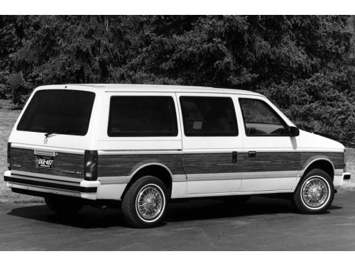 Характеристики автомобиля Dodge Grand Caravan 2.5 MT LE (06.1987 - 07.1990): фото, вместимость, скорость, двигатель, топливо, масса, отзывы