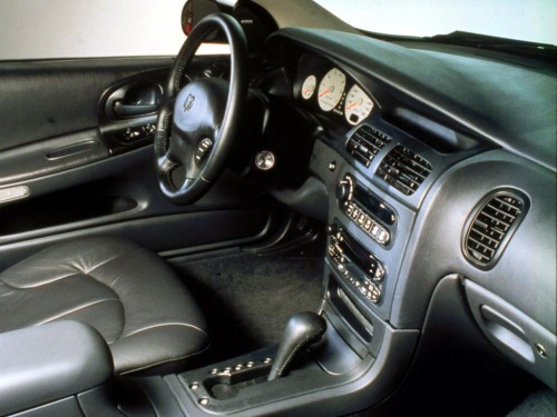 Характеристики автомобиля Dodge Intrepid 3.5 AT R/T (09.2001 - 08.2002): фото, вместимость, скорость, двигатель, топливо, масса, отзывы