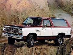 Dodge Ramcharger 5.2 MT 4WD Ramcharger LE (08.1980 - 07.1982)