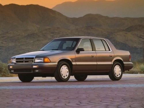 Характеристики автомобиля Dodge Spirit 2.5 AT LE (01.1989 - 09.1992): фото, вместимость, скорость, двигатель, топливо, масса, отзывы