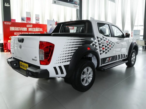 Характеристики автомобиля Dongfeng Rich 6 2.3 MT Long Luxury (01.2020 - 02.2023): фото, вместимость, скорость, двигатель, топливо, масса, отзывы