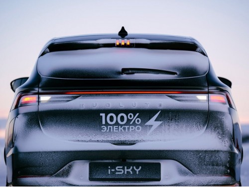 Характеристики автомобиля Evolute i-Sky 86 kWh (07.2023 - н.в.): фото, вместимость, скорость, двигатель, топливо, масса, отзывы