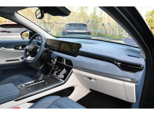 Характеристики автомобиля EXEED TXL 1.6 DCT Xingxiang 290T (10.2020 - 08.2022): фото, вместимость, скорость, двигатель, топливо, масса, отзывы
