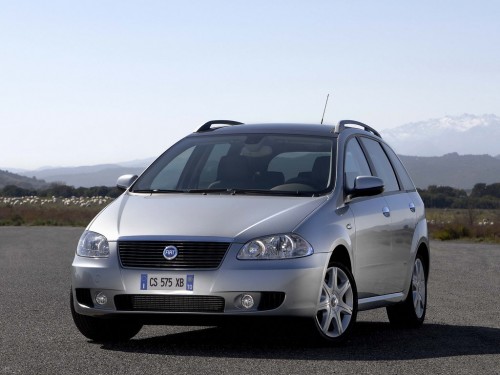Характеристики автомобиля Fiat Croma 1.8 MT Active (03.2005 - 12.2007): фото, вместимость, скорость, двигатель, топливо, масса, отзывы