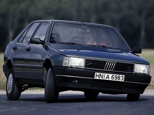 Характеристики автомобиля Fiat Croma 1.6 MT 1600 (12.1985 - 05.1989): фото, вместимость, скорость, двигатель, топливо, масса, отзывы