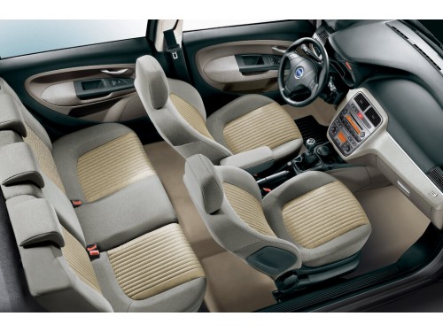 Характеристики автомобиля Fiat Grande Punto 1.3 Multijet MT Sport (10.2005 - 05.2010): фото, вместимость, скорость, двигатель, топливо, масса, отзывы