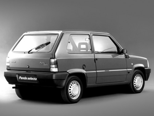 Характеристики автомобиля Fiat Panda 1.0 MT 1000 CL (05.1986 - 12.1987): фото, вместимость, скорость, двигатель, топливо, масса, отзывы