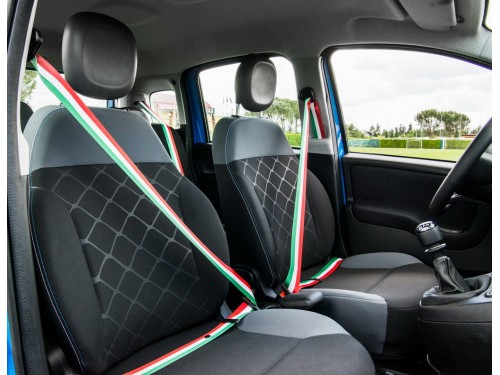 Характеристики автомобиля Fiat Panda 0.9 SAT LOUNGE 5-seats (12.2013 - 07.2018): фото, вместимость, скорость, двигатель, топливо, масса, отзывы