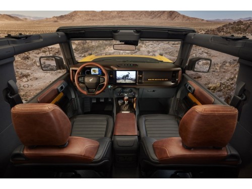 Характеристики автомобиля Ford Bronco 2.7 AT Badlands (12.2020 - н.в.): фото, вместимость, скорость, двигатель, топливо, масса, отзывы