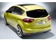 Характеристики автомобиля Ford C-MAX 1.0 EcoBoost MT Champions Edition (10.2012 - 06.2013): фото, вместимость, скорость, двигатель, топливо, масса, отзывы