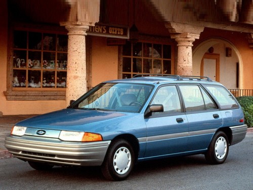 Характеристики автомобиля Ford Escort 1.9 AT LX (04.1990 - 02.1996): фото, вместимость, скорость, двигатель, топливо, масса, отзывы