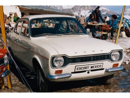 Характеристики автомобиля Ford Escort 1.3 AT Escort 1300S (07.1970 - 06.1973): фото, вместимость, скорость, двигатель, топливо, масса, отзывы