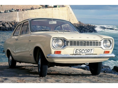 Характеристики автомобиля Ford Escort 1.1 MT Escort 1100 XL (07.1970 - 10.1974): фото, вместимость, скорость, двигатель, топливо, масса, отзывы