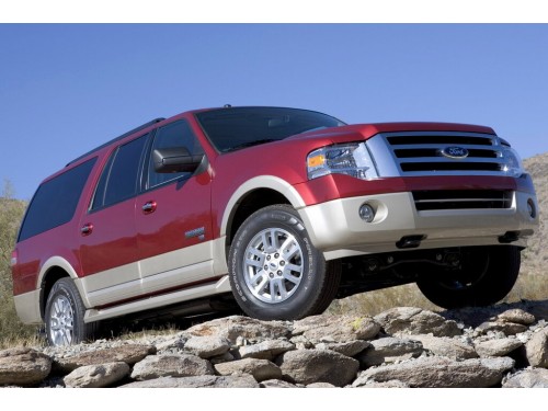 Характеристики автомобиля Ford Expedition 5.4 FlexFuel AT King Ranch (08.2008 - 07.2014): фото, вместимость, скорость, двигатель, топливо, масса, отзывы