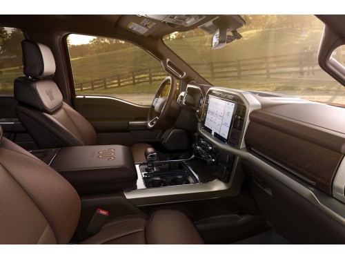 Характеристики автомобиля Ford F150 3.3 AT 4x2 XL Regular Cab 6.5' (10.2020 - н.в.): фото, вместимость, скорость, двигатель, топливо, масса, отзывы