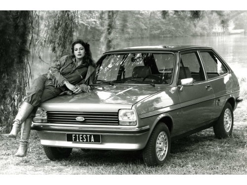 Характеристики автомобиля Ford Fiesta 1.1 MT X (06.1979 - 07.1981): фото, вместимость, скорость, двигатель, топливо, масса, отзывы