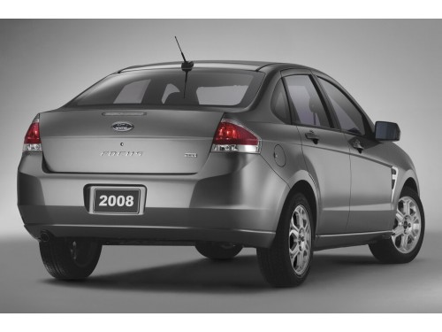 Характеристики автомобиля Ford Focus 2.0 AT SEL (09.2007 - 02.2011): фото, вместимость, скорость, двигатель, топливо, масса, отзывы