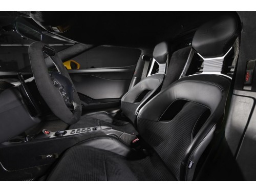 Характеристики автомобиля Ford GT 3.5 DCT GT Liquid Carbon (07.2019 - 03.2020): фото, вместимость, скорость, двигатель, топливо, масса, отзывы