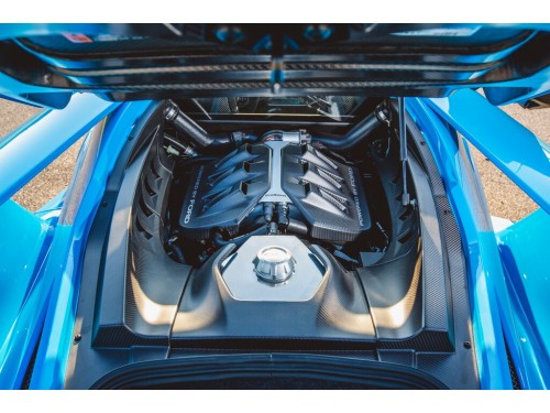 Характеристики автомобиля Ford GT 3.5 DCT GT Liquid Carbon (07.2019 - 03.2020): фото, вместимость, скорость, двигатель, топливо, масса, отзывы
