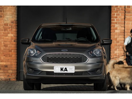 Характеристики автомобиля Ford Ka 1.0 MT SE (02.2018 - 02.2021): фото, вместимость, скорость, двигатель, топливо, масса, отзывы