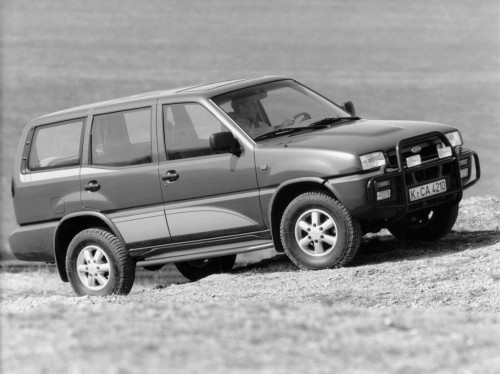 Характеристики автомобиля Ford Maverick 2.7TD MT GL (03.1993 - 09.1996): фото, вместимость, скорость, двигатель, топливо, масса, отзывы