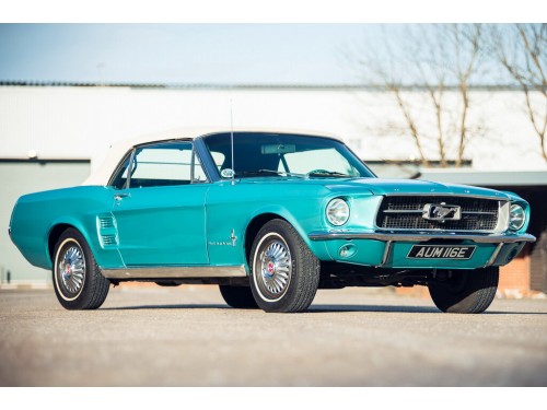 Характеристики автомобиля Ford Mustang 3.3 AT Mustang Convertible Six (08.1966 - 08.1967): фото, вместимость, скорость, двигатель, топливо, масса, отзывы