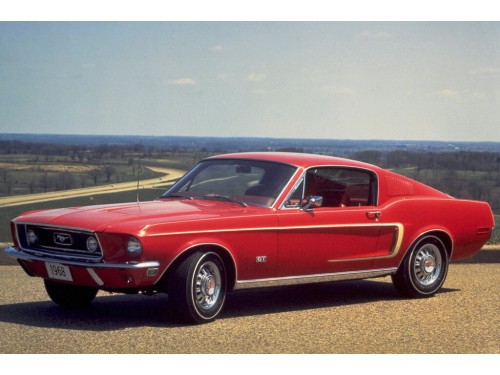 Характеристики автомобиля Ford Mustang 4.7 AT Mustang GT Fastback 2+2 Challenger High Performance (08.1966 - 08.1967): фото, вместимость, скорость, двигатель, топливо, масса, отзывы