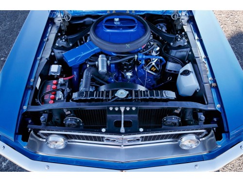 Характеристики автомобиля Ford Mustang 3.3 AT Mustang Fastback 2+2 Six (09.1967 - 08.1968): фото, вместимость, скорость, двигатель, топливо, масса, отзывы