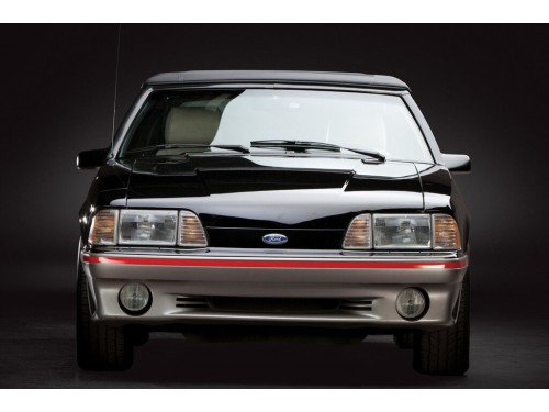 Характеристики автомобиля Ford Mustang 4.9 AT Mustang GT Convertible (08.1989 - 09.1992): фото, вместимость, скорость, двигатель, топливо, масса, отзывы