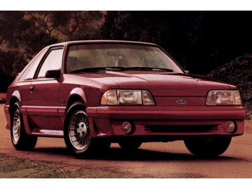 Характеристики автомобиля Ford Mustang 2.3 MT Mustang LX 3-door (08.1989 - 07.1990): фото, вместимость, скорость, двигатель, топливо, масса, отзывы