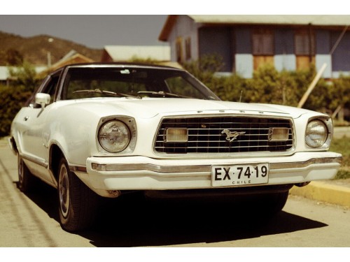 Характеристики автомобиля Ford Mustang 2.3 AT Mustang 2+2 (10.1976 - 10.1978): фото, вместимость, скорость, двигатель, топливо, масса, отзывы