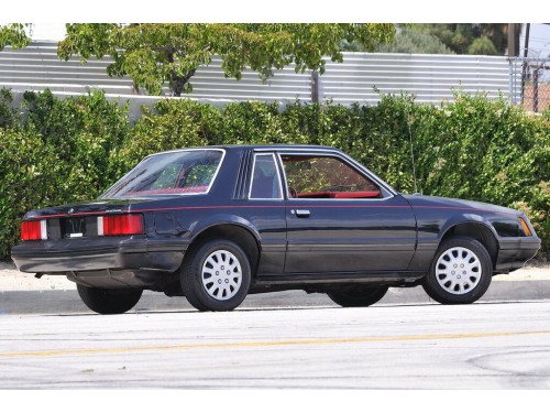 Характеристики автомобиля Ford Mustang 2.3 MT Mustang GL 2-door 4-gears (10.1981 - 09.1982): фото, вместимость, скорость, двигатель, топливо, масса, отзывы