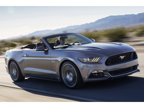 Характеристики автомобиля Ford Mustang 2.3 MT EcoBoost Premium (08.2016 - 07.2017): фото, вместимость, скорость, двигатель, топливо, масса, отзывы
