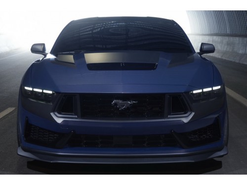Характеристики автомобиля Ford Mustang 5.0 Ti-VCT AT GT (07.2023 - н.в.): фото, вместимость, скорость, двигатель, топливо, масса, отзывы