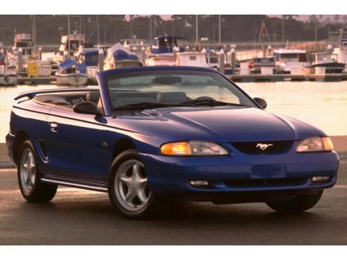 Характеристики автомобиля Ford Mustang 4.6 AT Mustang GT Convertible (10.1995 - 09.1997): фото, вместимость, скорость, двигатель, топливо, масса, отзывы