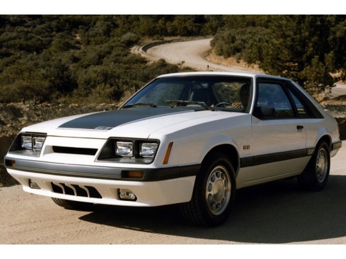 Характеристики автомобиля Ford Mustang 2.3 AT Mustang LX 3-door (10.1983 - 07.1986): фото, вместимость, скорость, двигатель, топливо, масса, отзывы