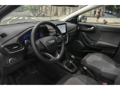 Характеристики автомобиля Ford Puma 1.0 EcoBoost mHEV (155) DCT Titanium (03.2021 - н.в.): фото, вместимость, скорость, двигатель, топливо, масса, отзывы