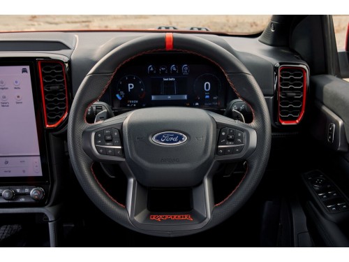 Характеристики автомобиля Ford Ranger 2.0 EcoBlue AT Double Cab Stormtrak (11.2021 - н.в.): фото, вместимость, скорость, двигатель, топливо, масса, отзывы