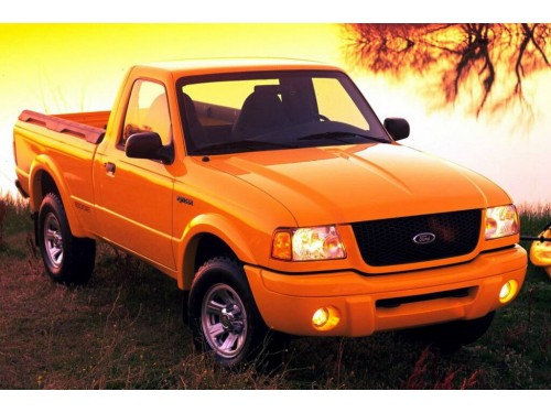 Характеристики автомобиля Ford Ranger 2.3 AT XLT Regular Cab SWB StyleSide (07.2001 - 05.2003): фото, вместимость, скорость, двигатель, топливо, масса, отзывы