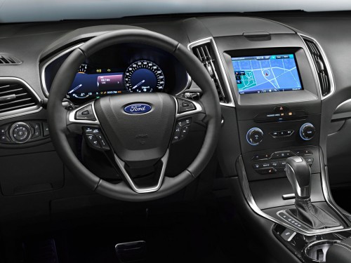 Характеристики автомобиля Ford S-MAX 2.0 EcoBlue AT Trend (08.2018 - 11.2019): фото, вместимость, скорость, двигатель, топливо, масса, отзывы