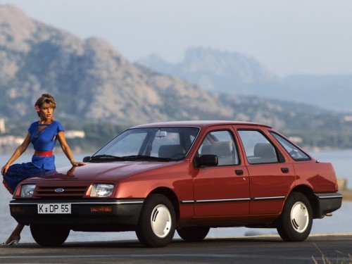 Характеристики автомобиля Ford Sierra 1.8 AT Ghia (07.1984 - 05.1987): фото, вместимость, скорость, двигатель, топливо, масса, отзывы