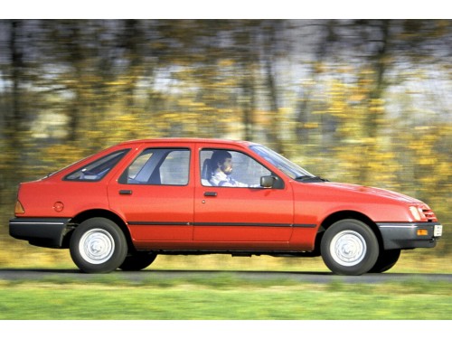 Характеристики автомобиля Ford Sierra 1.6 MT Ghia 5-gears (07.1984 - 05.1987): фото, вместимость, скорость, двигатель, топливо, масса, отзывы