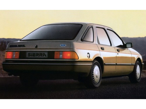 Характеристики автомобиля Ford Sierra 1.6 MT GL (03.1982 - 06.1984): фото, вместимость, скорость, двигатель, топливо, масса, отзывы