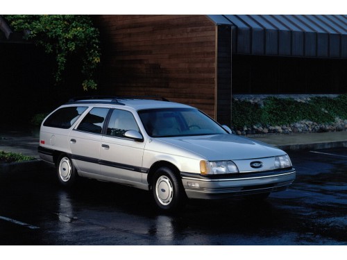 Характеристики автомобиля Ford Taurus 3.8 AT Taurus GL (10.1987 - 09.1990): фото, вместимость, скорость, двигатель, топливо, масса, отзывы