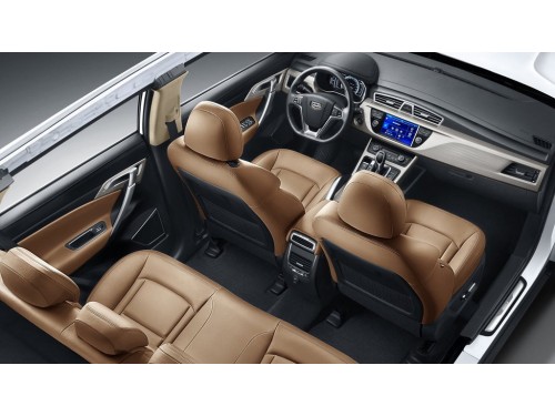 Характеристики автомобиля Geely Atlas 1.8T AT 2WD Люкс (03.2019 - 12.2020): фото, вместимость, скорость, двигатель, топливо, масса, отзывы