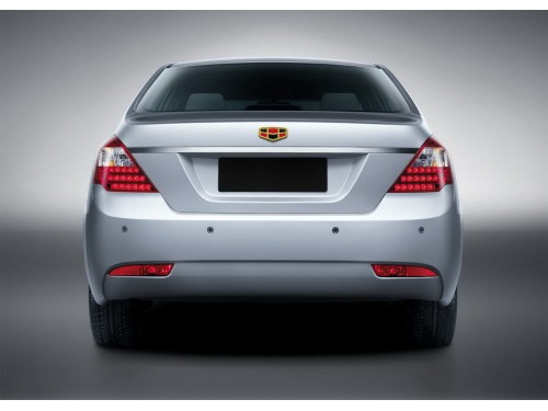 Характеристики автомобиля Geely Emgrand EC7 1.8 MT Comfort (07.2012 - 03.2017): фото, вместимость, скорость, двигатель, топливо, масса, отзывы