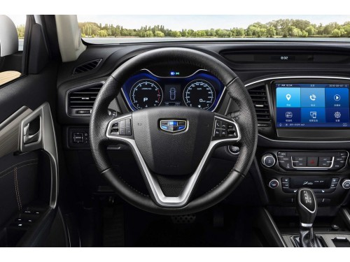Характеристики автомобиля Geely Emgrand X7 1.8 MT Базовая (07.2019 - 05.2021): фото, вместимость, скорость, двигатель, топливо, масса, отзывы