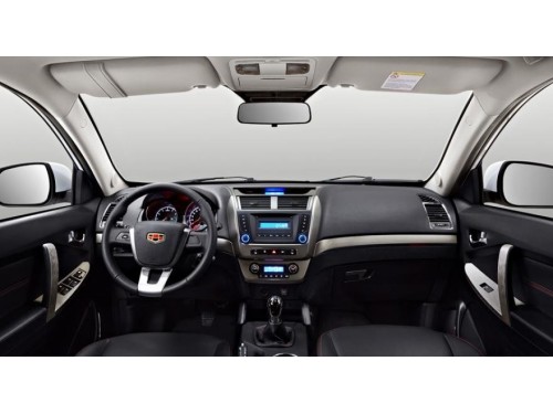 Характеристики автомобиля Geely Emgrand X7 2.4 AT Luxury (03.2016 - 12.2018): фото, вместимость, скорость, двигатель, топливо, масса, отзывы